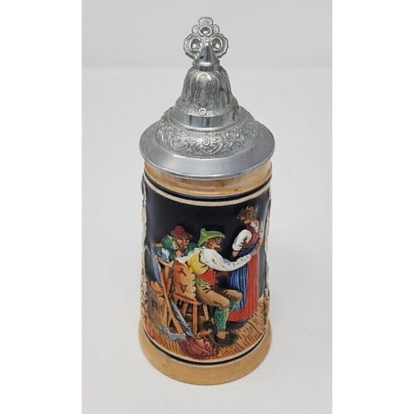 VINTAGE MARZI AND REMY POTTERY LIDDED BEER STEIN 1905 GERMANY - Picture 1 of 12